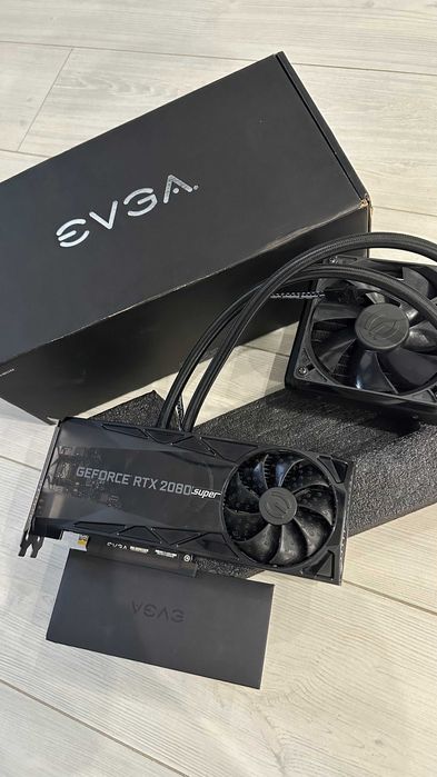 RTX 2080 Super EVGA XC Hybrid Gaming 8 GB (08G-P4-3188-KR)