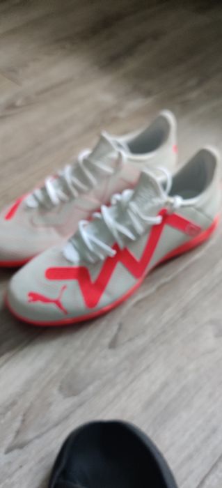 Nówki buty halowe Puma