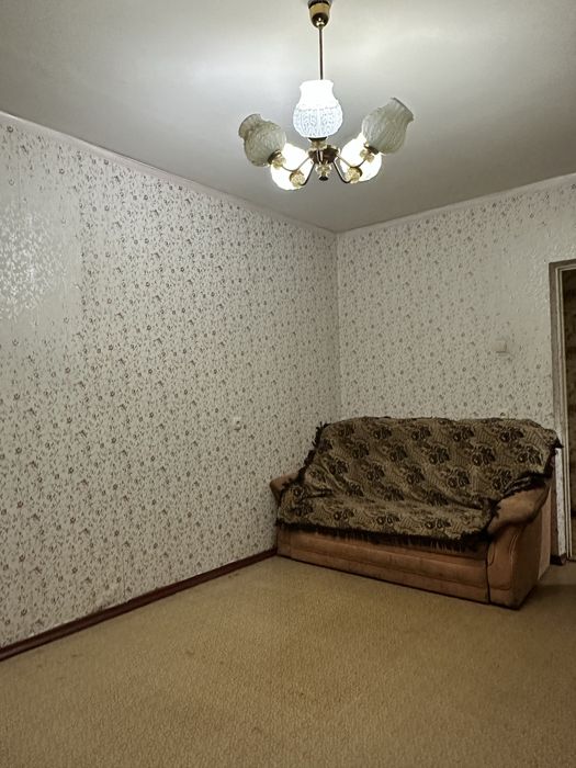 1 кімнатна квартира Цум оренда