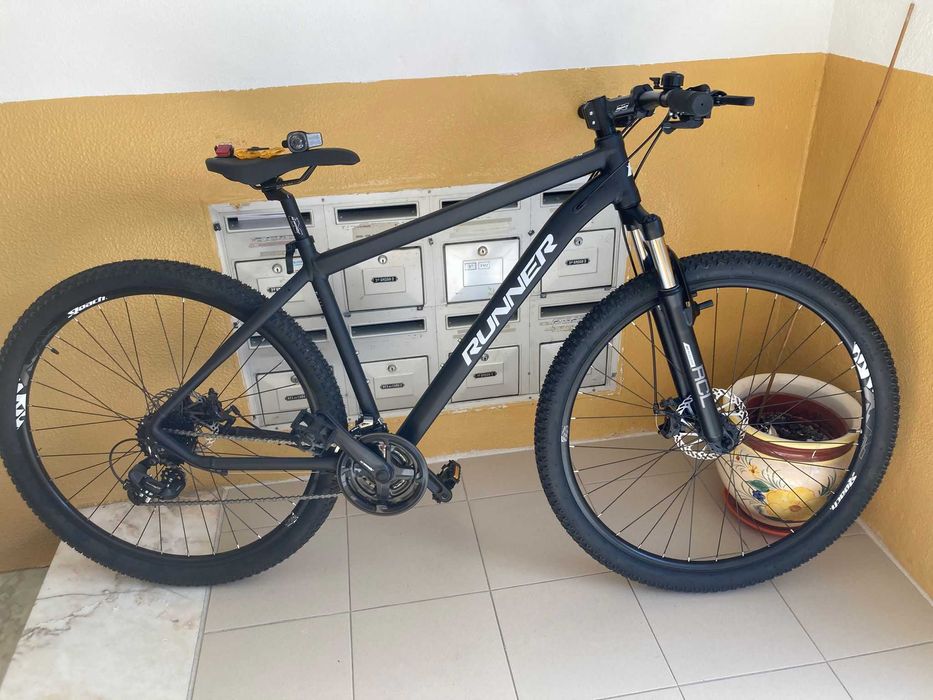 Bicicleta RUNNER nunca utilizada