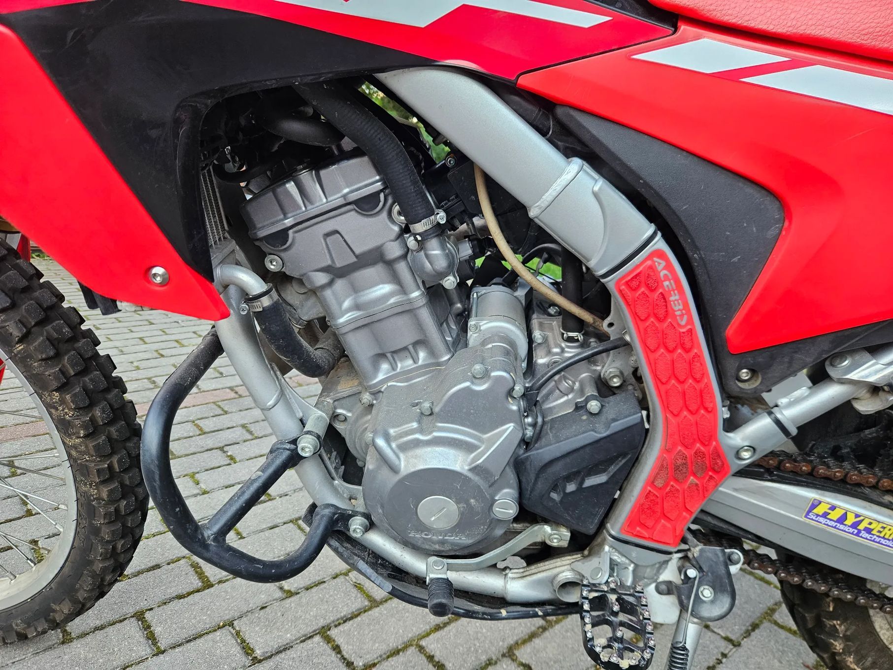 Honda CRF motocykl turystyczny zawieszenie HyperPro gmole SW motech, Acerbis