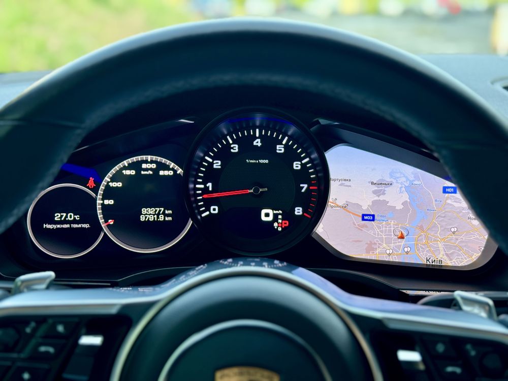 Porsche Cayenne Official