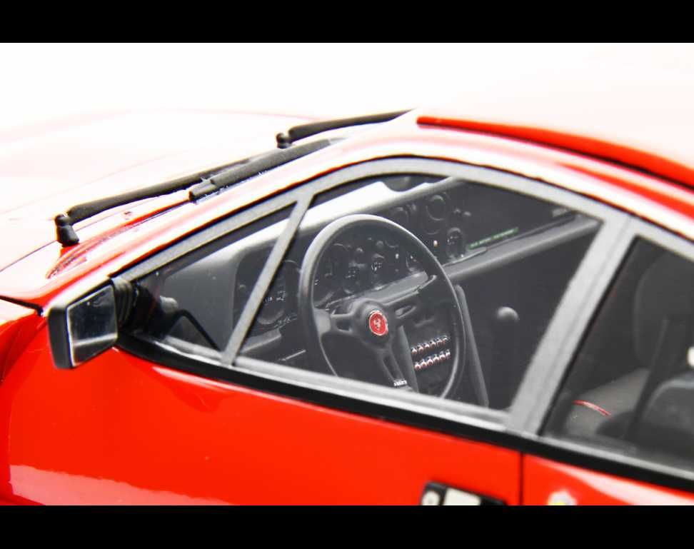 Model 1:18 Laudoracing-Model Lancia 037 Rally Stradale 1982 red
