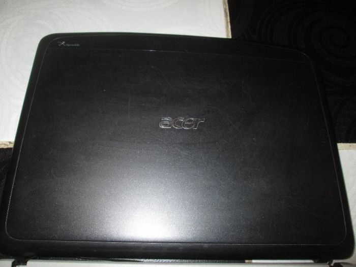 Продам верхнюю и нижнюю часть корпуса ноутбука Acer Aspire 5310