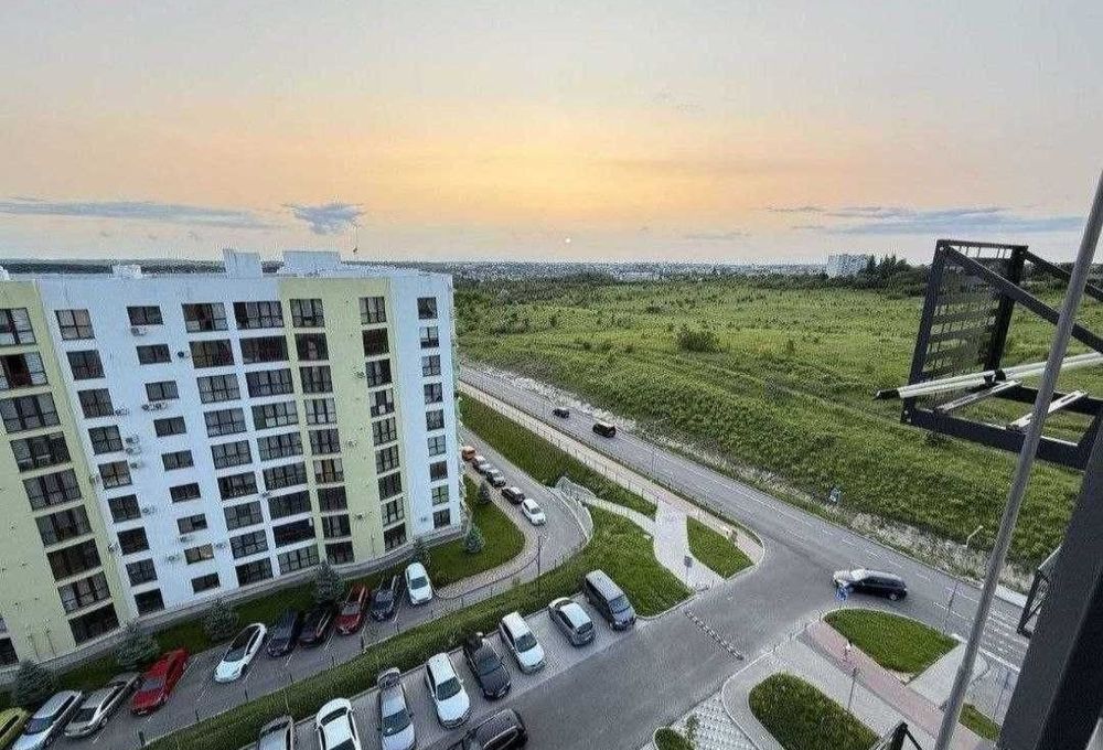 1-кімнатна 48кв.м ,,На Щасливому "З РЕМОНТОМ! Студентська 24а