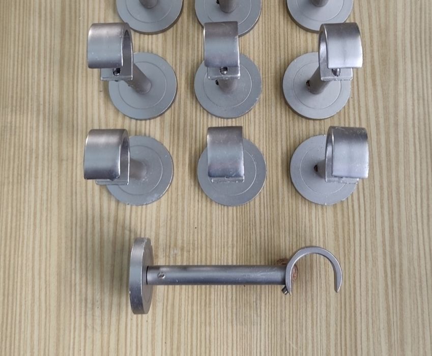 8 Suportes de Varão Cortinados