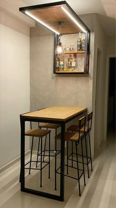 Garrafeiras e adegas