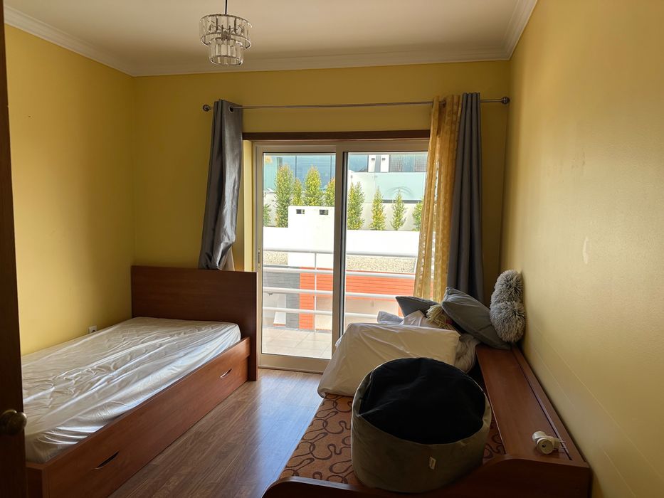 Moradia T4 para Arrendamento de Longa Duração – Lourinhã