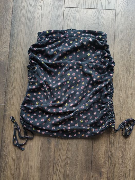 Spódnica Laurella Miley r. S czarna w kwiatuszki wzór ściągacze