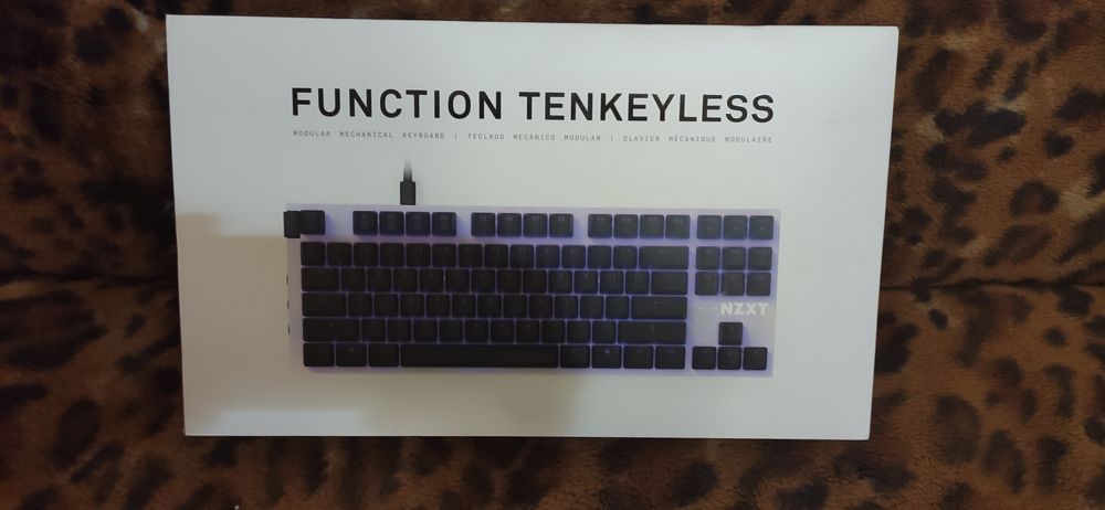 Клавіатура NZXT Function Tenkeyless Gateron Layout White (KB-1TKUK-WR)