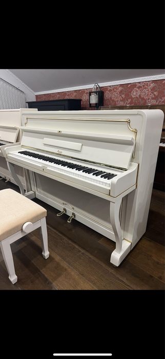 Піаніно біле petrof weinbach