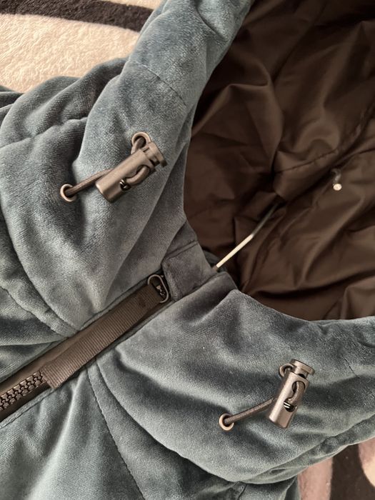 Жіноча зимов-осіння коротка куртка Staff смарагдова