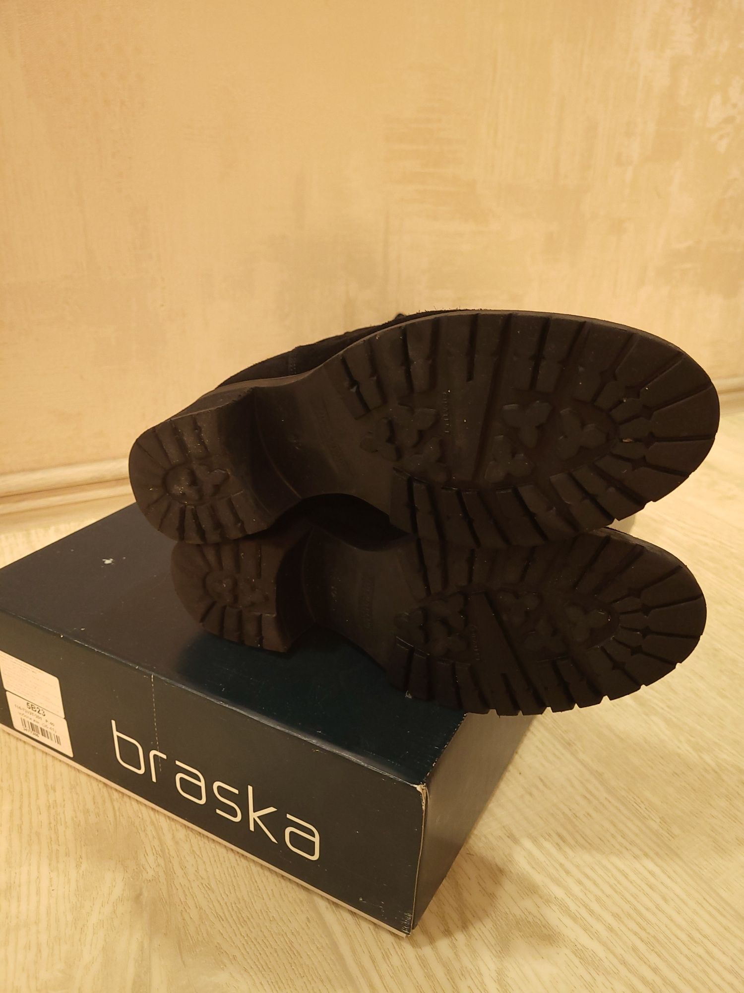 Ботфорды зимние Braska 40р.