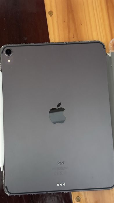 iPad Pro 11” 256GB + Apple Pencil 2ª Geração