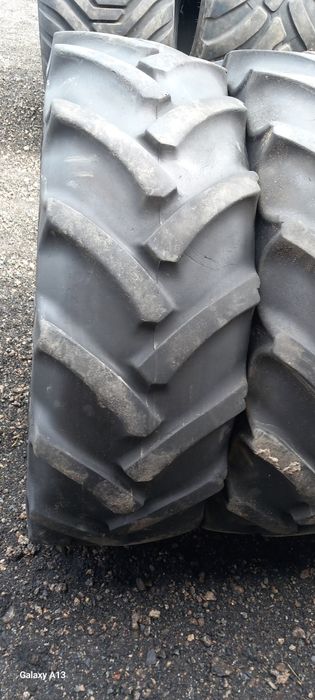 Opony 340 85 R24 13.6 R24