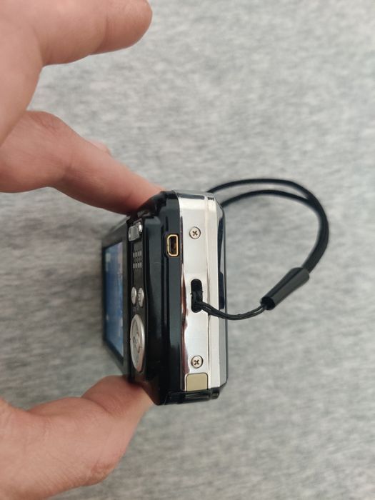 Fujifilm Finepix AV 100 Black Вінтажна Мильниця фотоапарат фотокамера