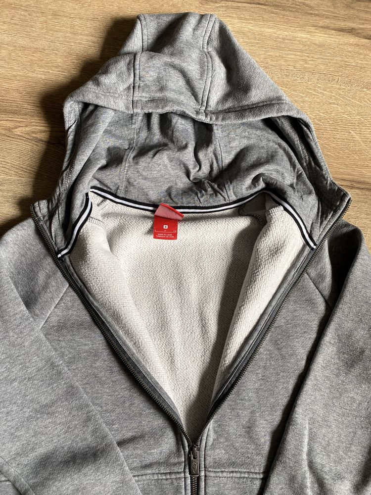 Кофта Nike серая