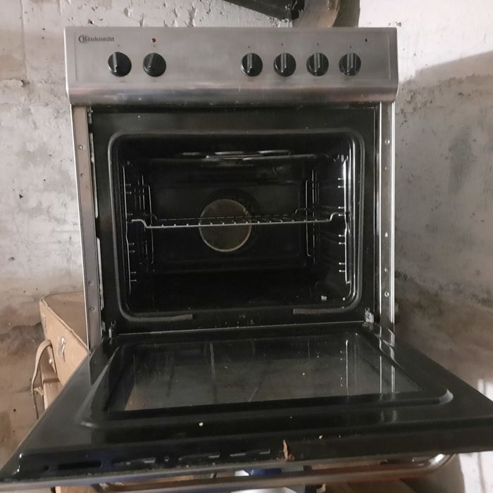 Духовка з електроплитою