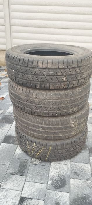 Резина 215 65 16с Laufenn