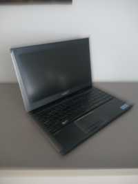 Laptop dell Vostro V130