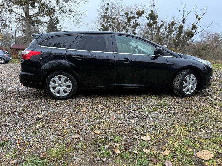 Ford Focus TITANIUM 2,0 diesel 2013