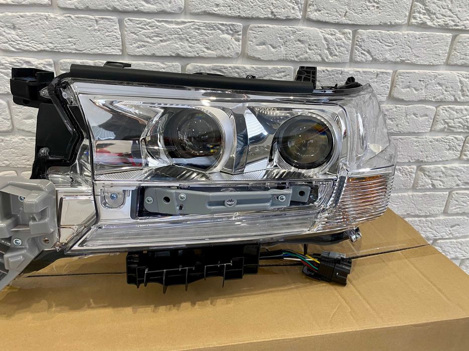 Фари Toyota Land Cruiser 200 фари тойота крузер Full Led рест с 07-25г