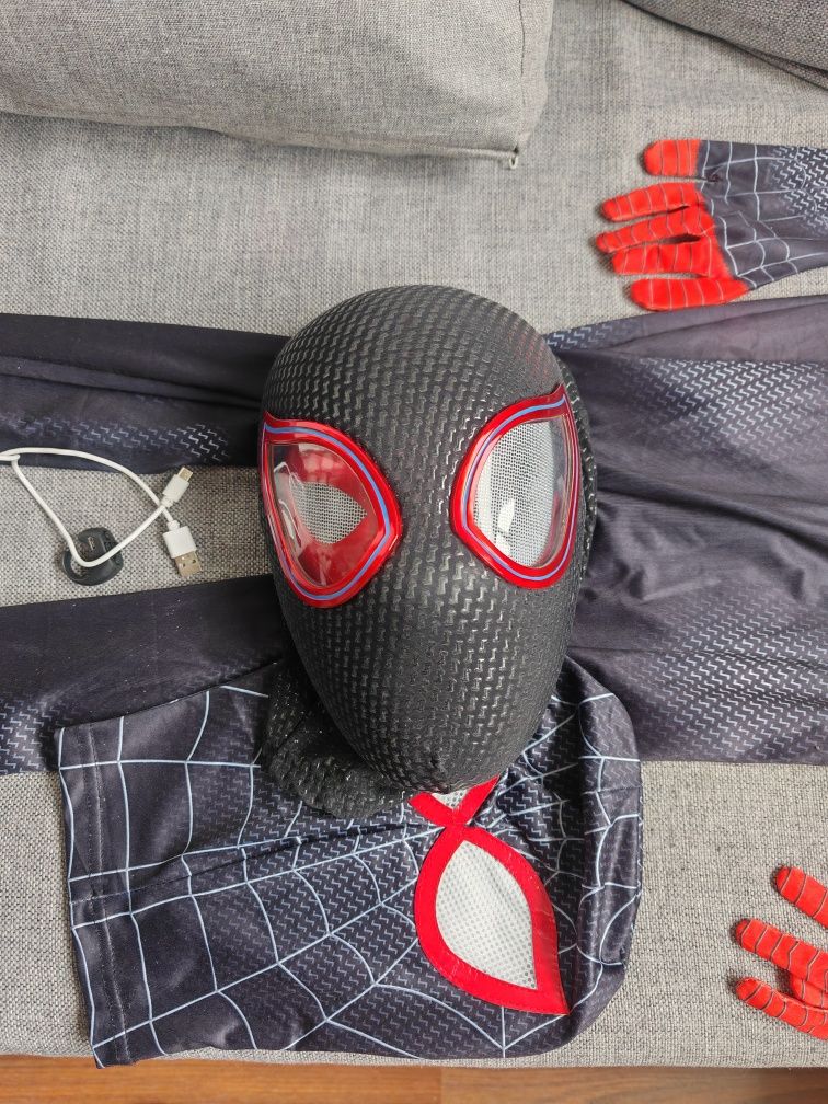 Strój Spiderman maska podswietlana