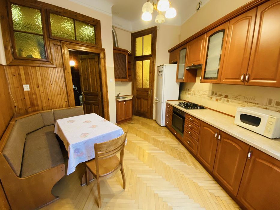 Власник! 2-кімн.кв-ра у центрі Львова, вул.Поповича