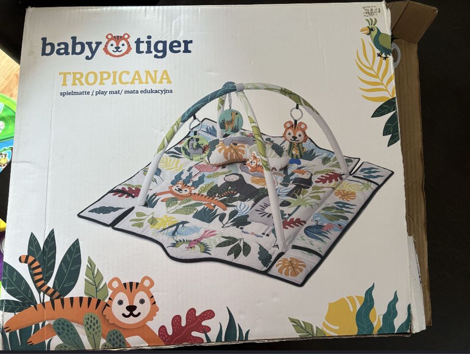 Mata edukacyjna Baby Tiger Tropicana + 4 zabawki, poduszka
