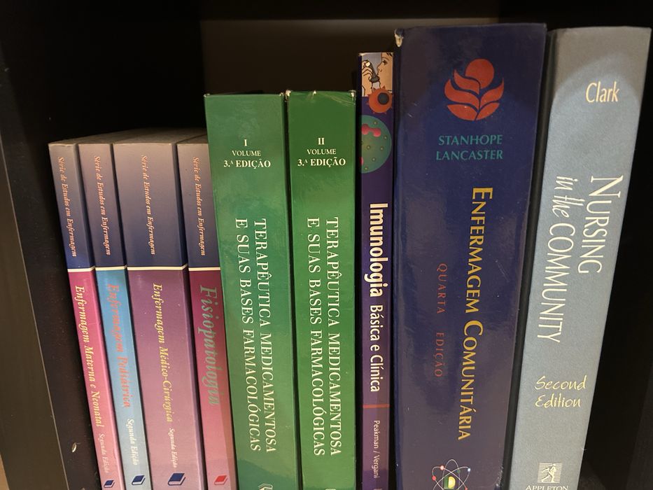 Livros de Enfermagem e de Medicina