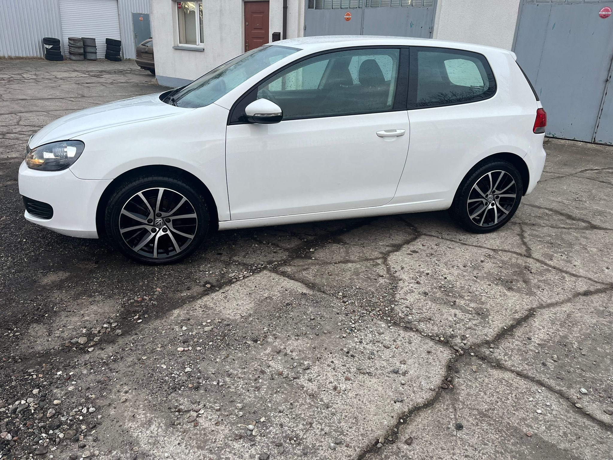 Golf 6 benz przebieg 98 tys klima Alu 2011