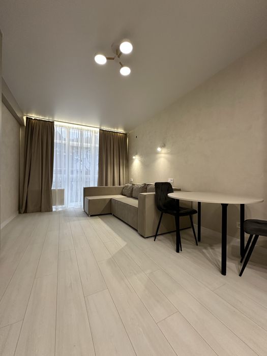 ‼️ОРЕНДА квартири з терасою та паркомісцем‼️