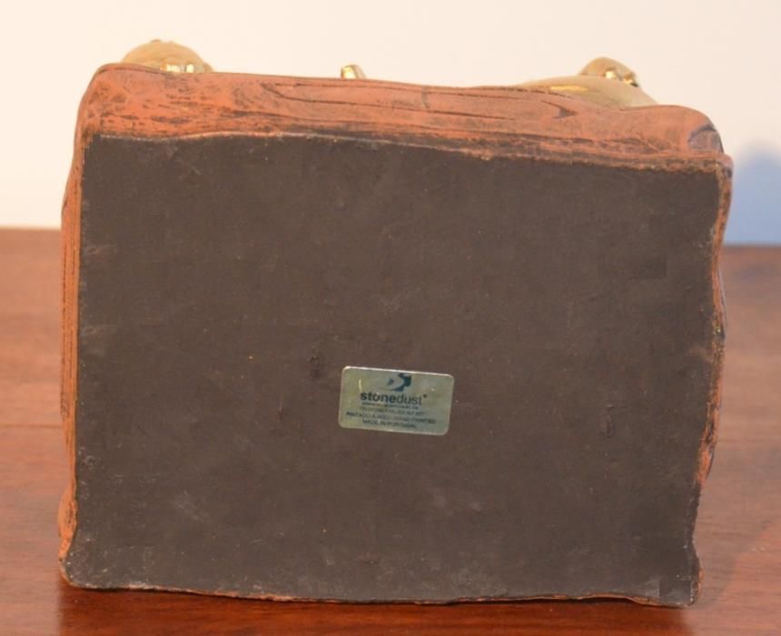 Estatueta BUDA Hotei San Sentado – Material: Pó de Pedra