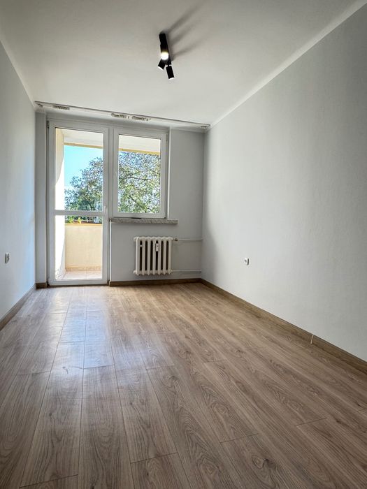 Ładne mieszkanie na wysokim parterze w dobrej okolicy