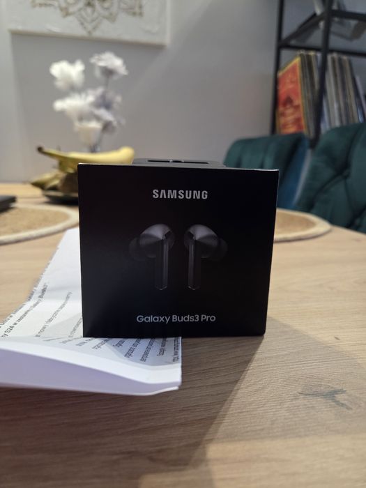 Nowe, nieotwarte SAMSUNG Galaxy Buds 3 Pro Srebrny