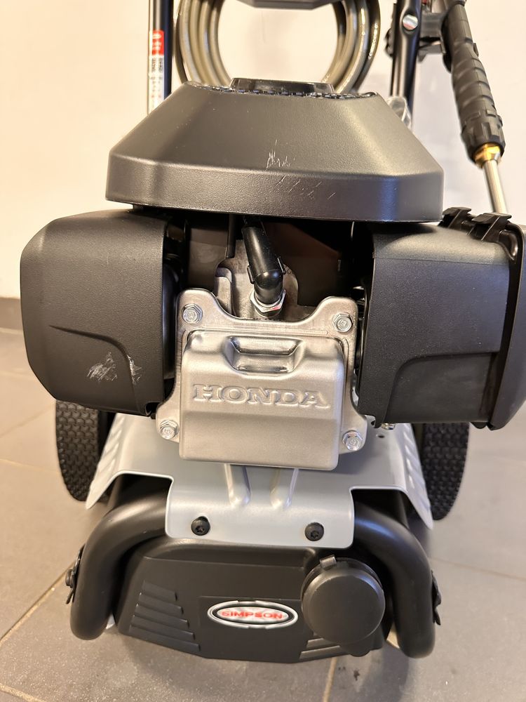 Myjka cisnieniowa do mycia motocykla czy quada spalinowa