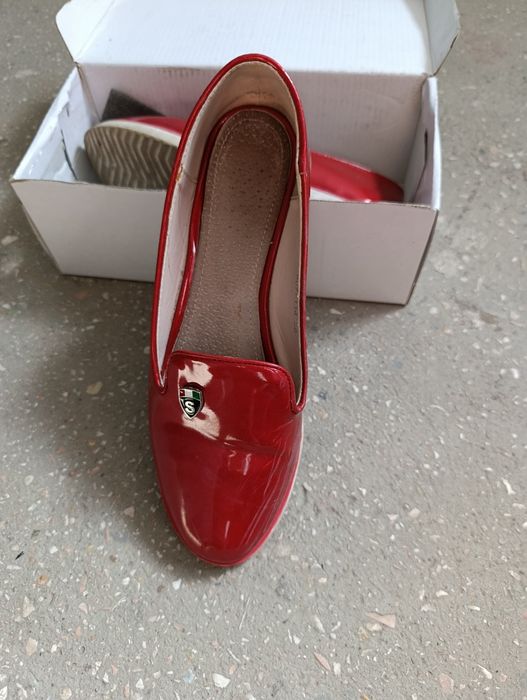 Обувь межсезон женска