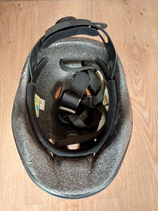 Шолом велосипедний дитячий