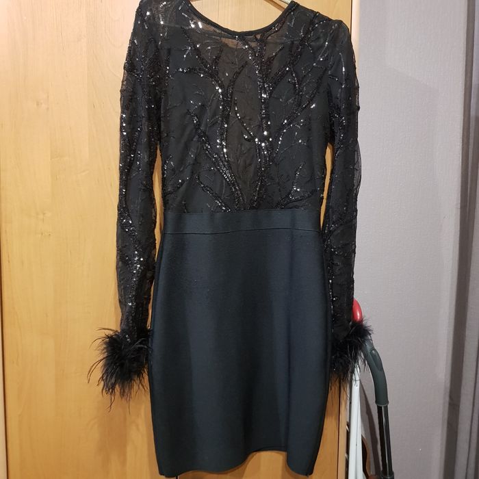 Продам шикарное платье