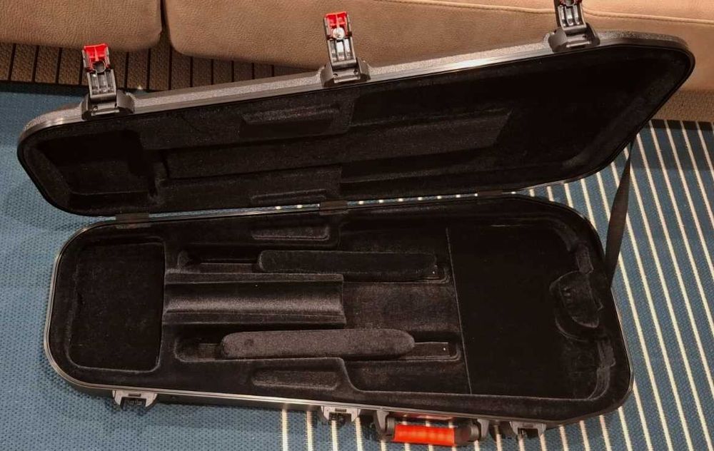 Flightcase Hardcase TSA Gator Guitarras Headless