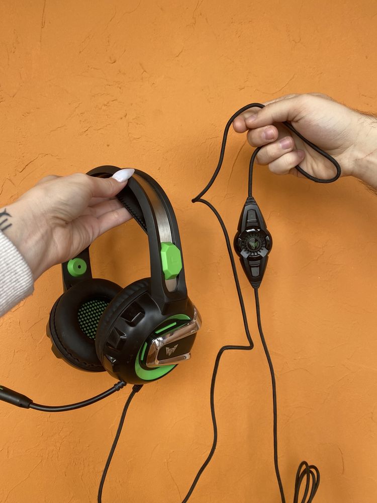 Навушники Crown Gaming Headset CMGH-3102 Green