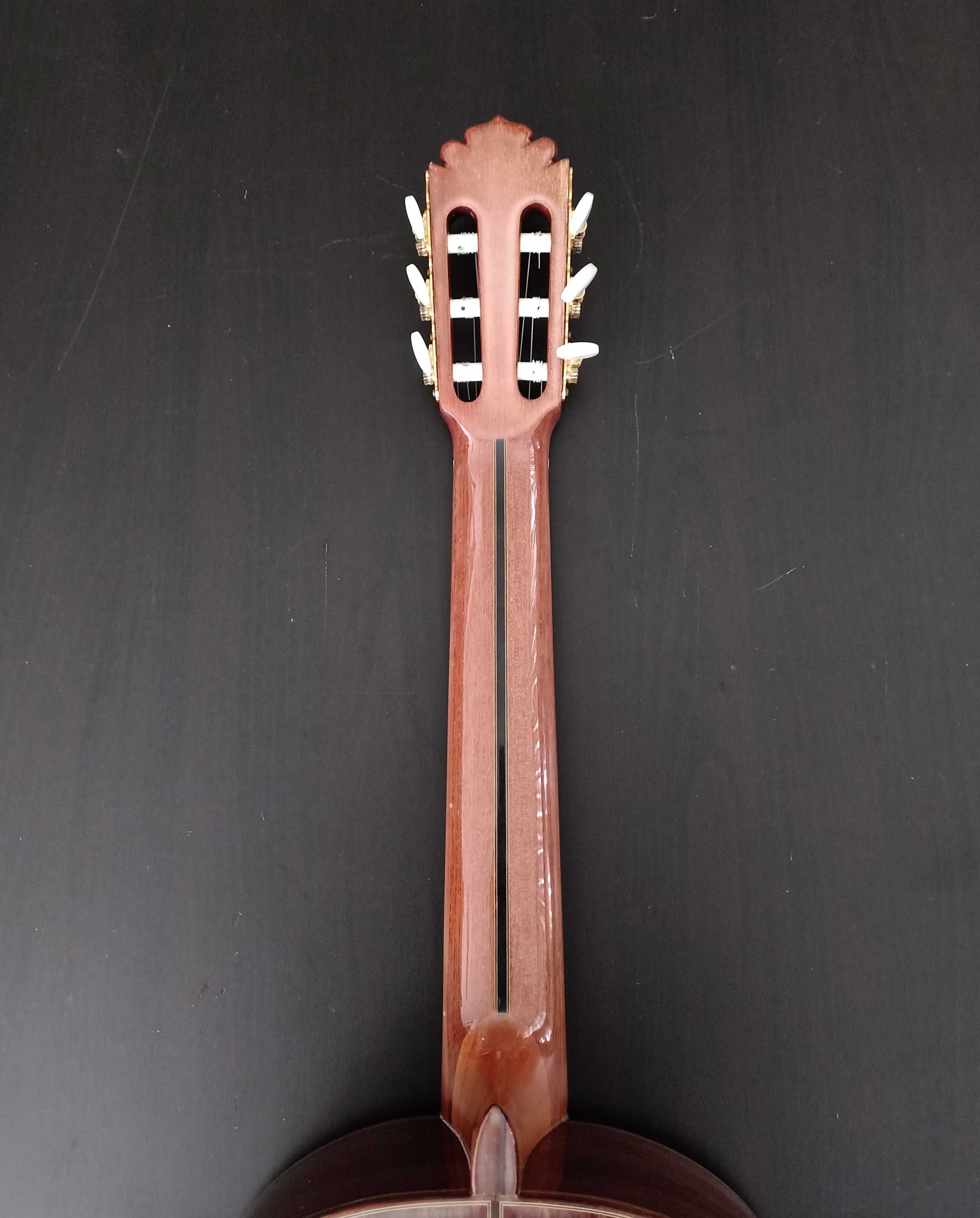 Guitarra Clássica Manuel Rodriguez modelo FC assinado