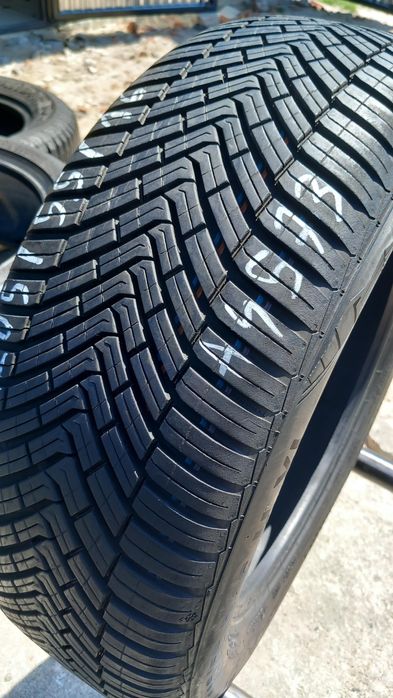 205/55/16 Continental All Season Contact 94H