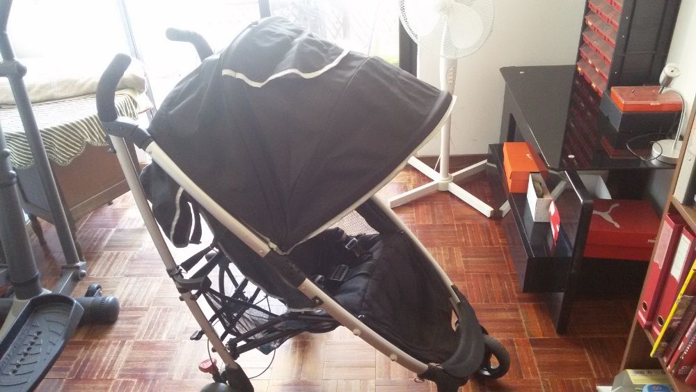 Vende-se Carrinho Bébé Carbebe