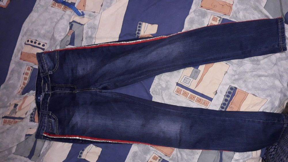 Джинсы скинни штаны