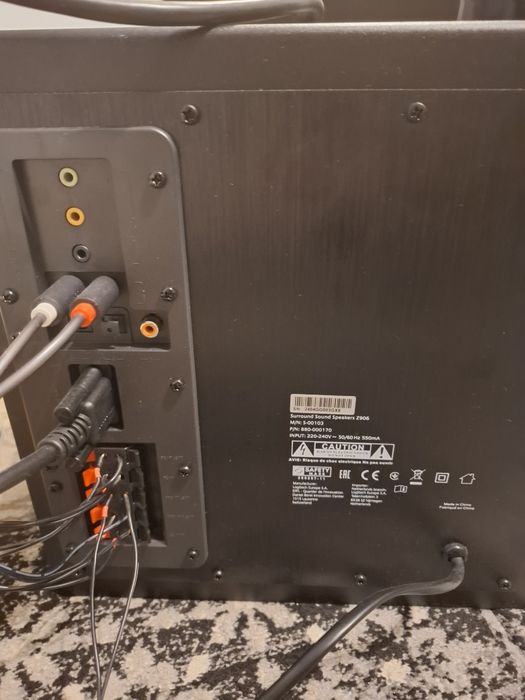 Głośniki Logitech Z906, na gwarancji, z pilotem, system 5.1, 1000W,THX