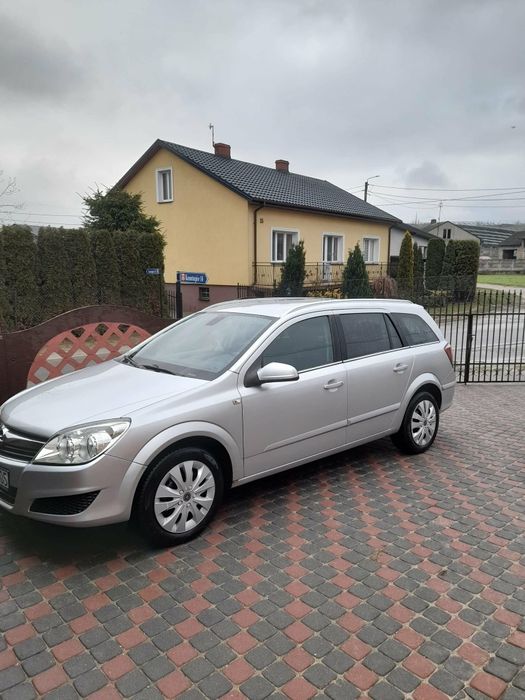 Opel Astra -H,1,7