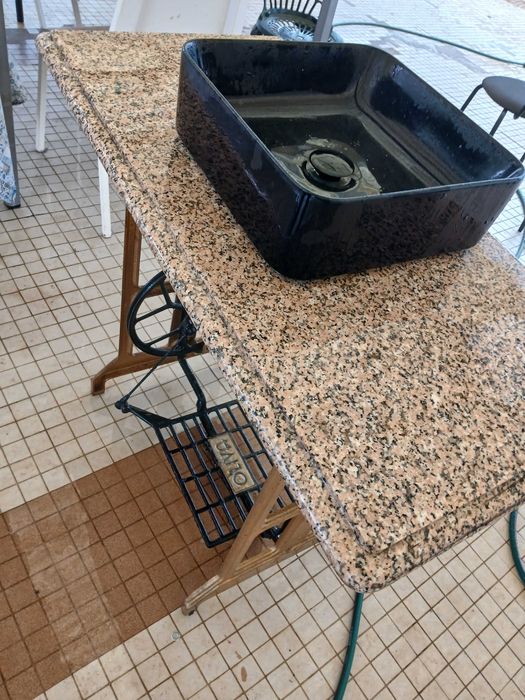 Lavatorio com pedra mármore