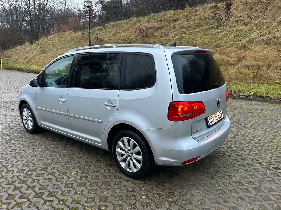 Touran 1.4 benzyna, automat dsg, 7 osobowy, bogata wersja