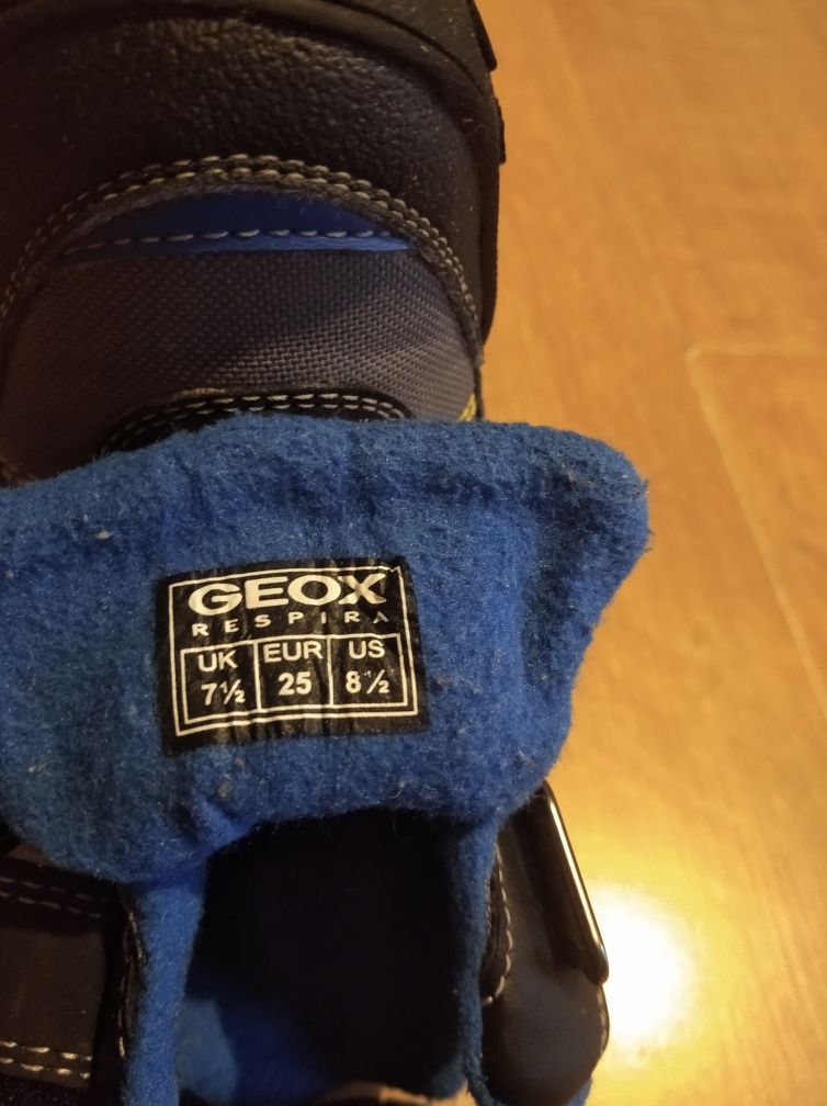Buty zimowe Geox rozmiar 25